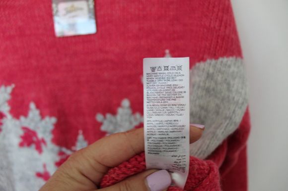 joe browns jumper women Size 20 to 22 Snowflake design winter Woolies - Picture 6 of 7